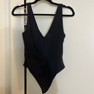 ARITZIA WORE ONCE BABATON BODY SUIT